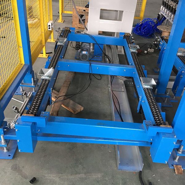 滾子鏈輸送機(jī)-鏈條輸送機(jī)-自動化輸送設(shè)備及輸送配件